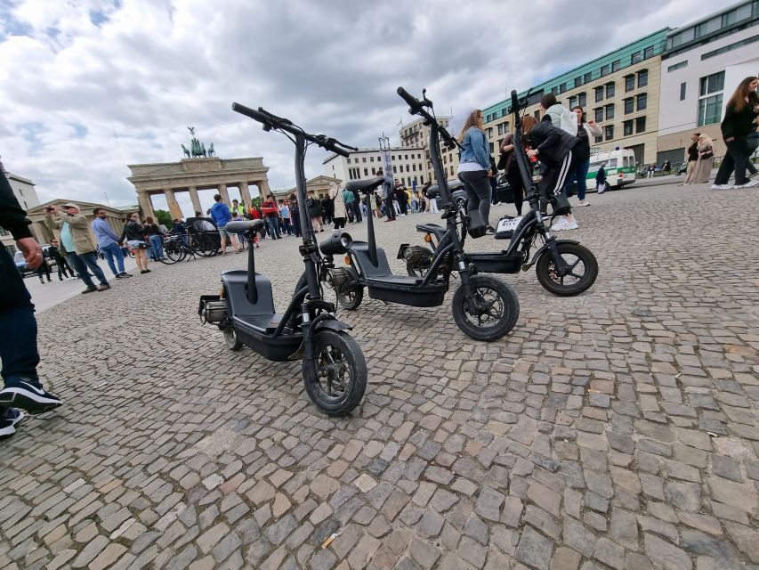 2-H Berlin: Top Sights Guided E-Scooter Tour - A fast ride through Berlin’s divided past