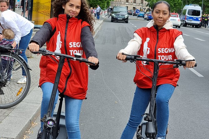 2 Hours E-Scooter Tour - Who will enjoy this ride most?
