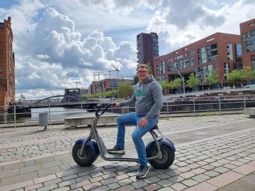 2 Hours Hamburg E-scooter Tour - Who should book this Hamburg ride?