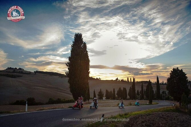 3-Hours Vespa Tour in the Tuscan Hills - Starting in Montepulciano’s Piazza Grande