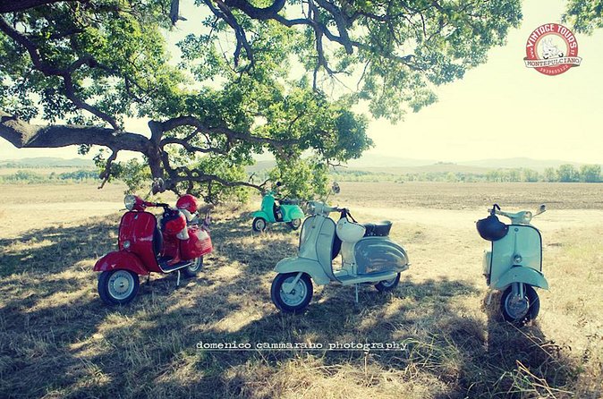 3-Hours Vespa Tour in the Tuscan Hills - The Equipment Question You Should Ask