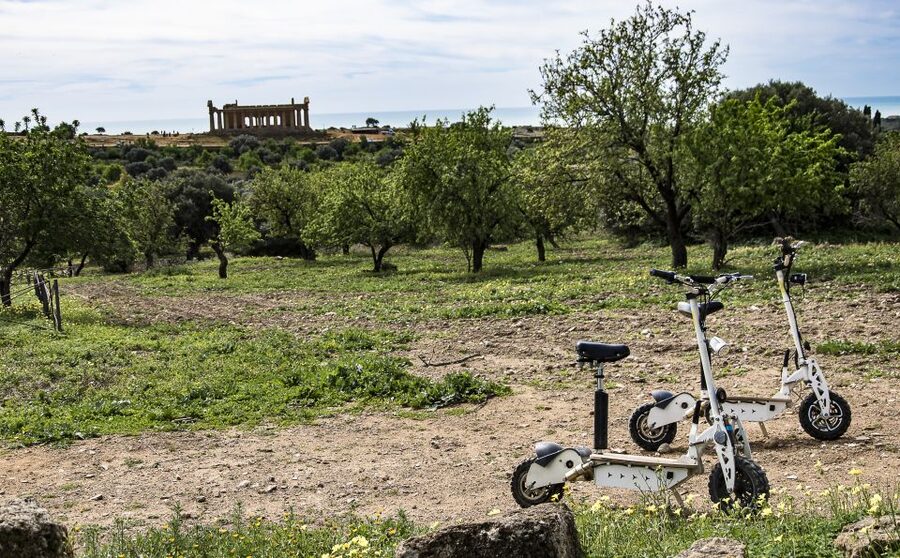 Agrigento: Valley of the Temples E-Scooter Tour - Starting out and getting comfortable on the scooter