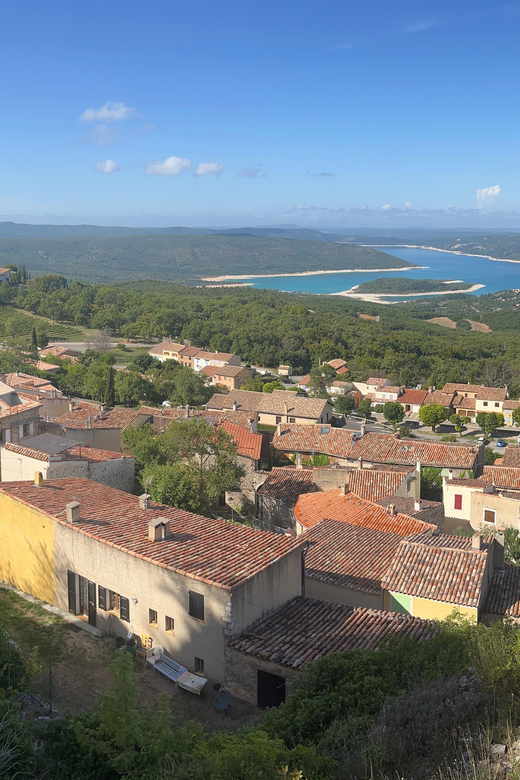 Apero Sunset over the lake: Guided electric scooter rides - Starting at the Les Salles sur Verdon nautical base