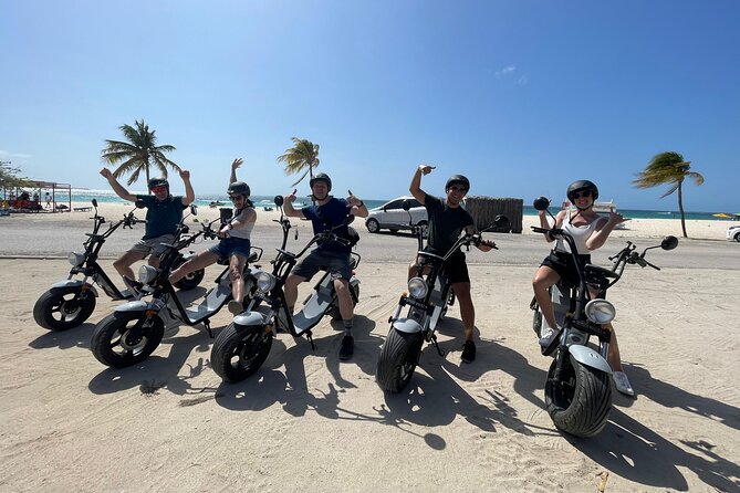 Aruba Electric Scooter Rental (1 or 2-seater) - Choosing a solo or duo scooter