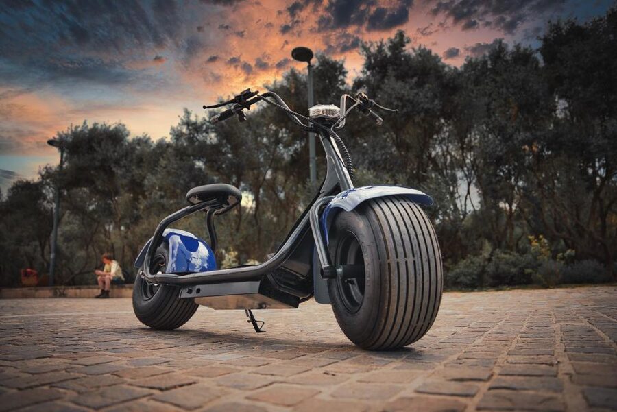 Athens: City Highlights Guided E-Scooter Tour - Hadrian’s Arch and the Temple of Olympian Zeus