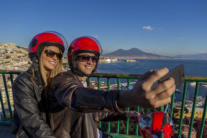 Audioguided Vespa Tour of Naples (Vespa with driver) - Posillipo and Riva Fiorita