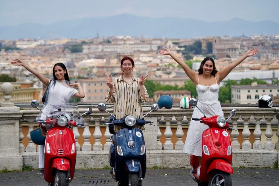 Authentic Rome Vespa Tour /See the Eternal City Like a Local - Safety, traffic, and what riding feels like
