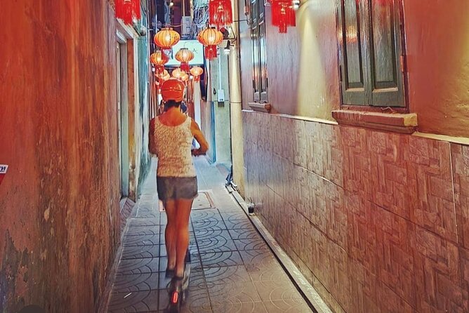 Bangkok by Night with Escooter &/or Bike - Wat Arun, the Grand Palace area, and Khaosan Road