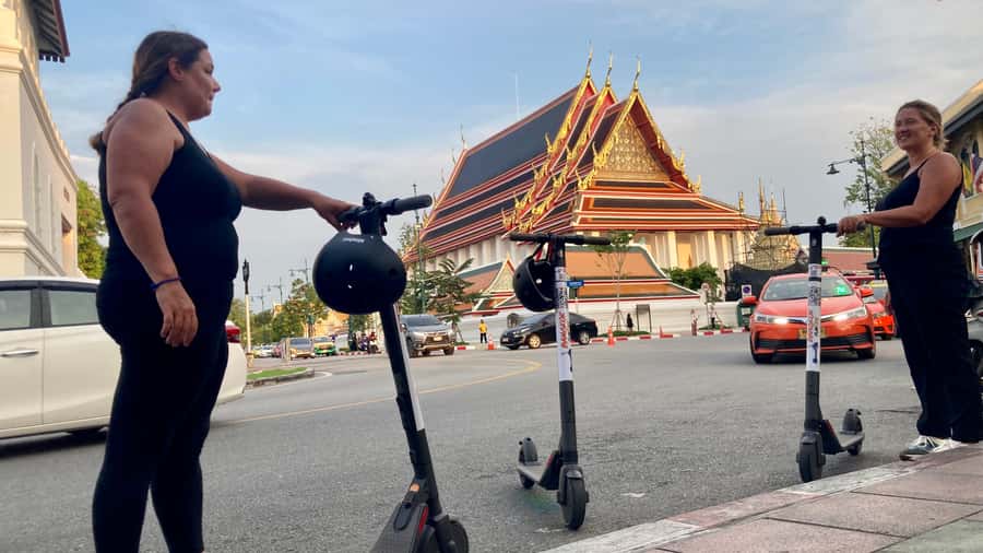 Bangkok: City Highlights Electric Scooter Tour - The Big Swing and the character of the Old City