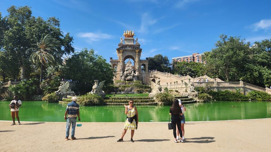 Barcelona: e-scooter and Bike tour - Sagrada Família is the major city landmark