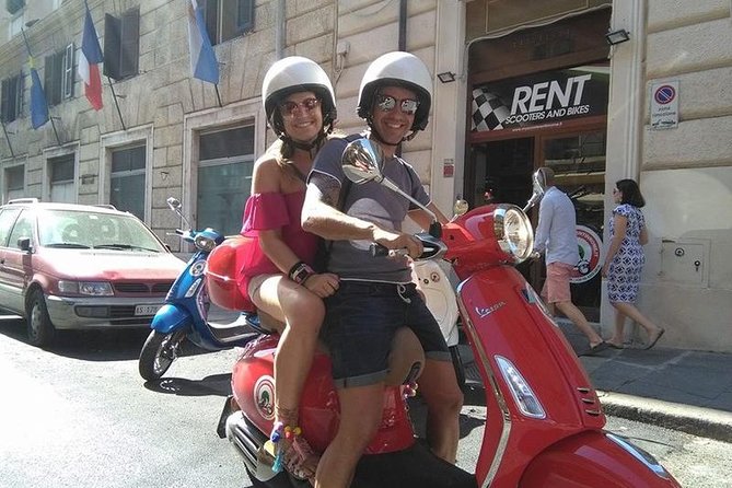 Beautiful Roma Tour on Vespa with Driver - Imperial Fora and the Colosseum Area