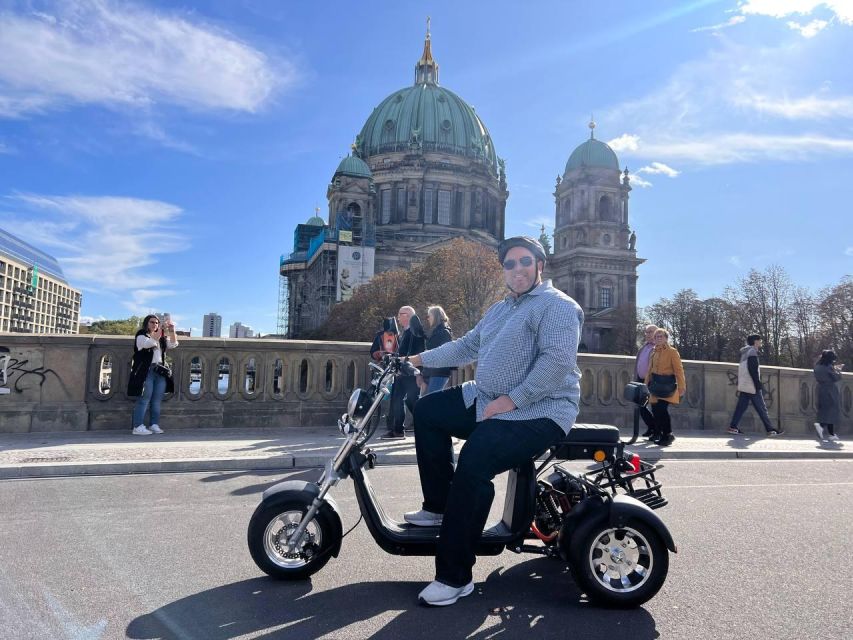 Berlin City: 2 Hour Guided Fat Tire E-Scooter Tour - Starting with practice instead of pressure