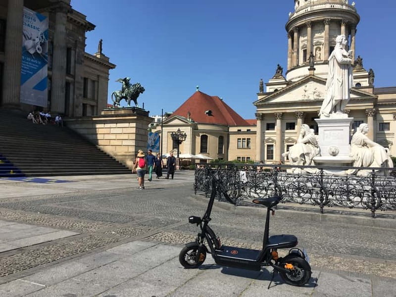 Berlin: Thrilling E-Scooter Adventure Tour - Timing, language, and practical details