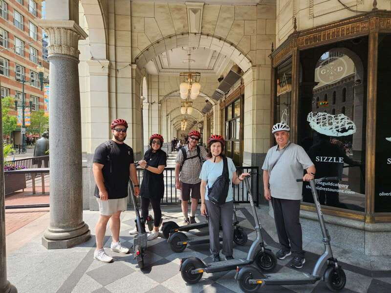 Calgary: E-Scooter City Highlights Tour - Getting comfortable on the e-scooter