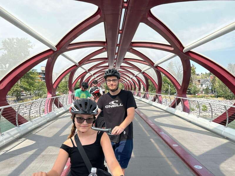 Calgary: E-Scooter City Highlights Tour - Stephen Avenue: Calgary’s central urban introduction