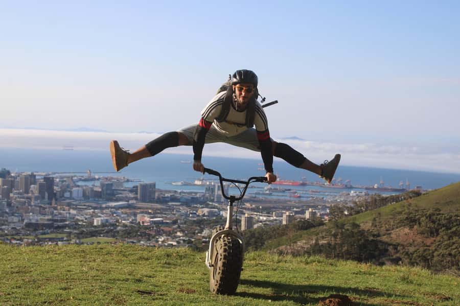 Cape Town: Table Mountain Gravity Scooter Tour - Dead Man’s Tree and the second downhill track