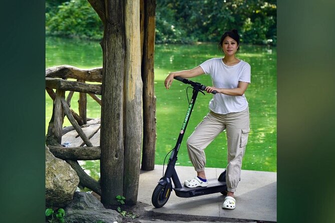 Central Park E-Scooter Rentals - Getting Started at 117 W 58th Street