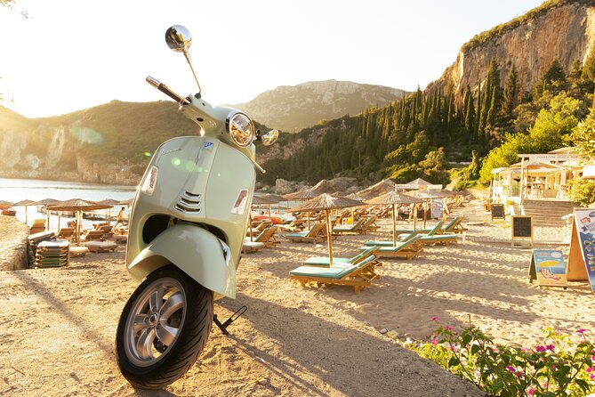 Corfu 300cc Vespa Scooter Rental - The phone mount makes independent riding easier