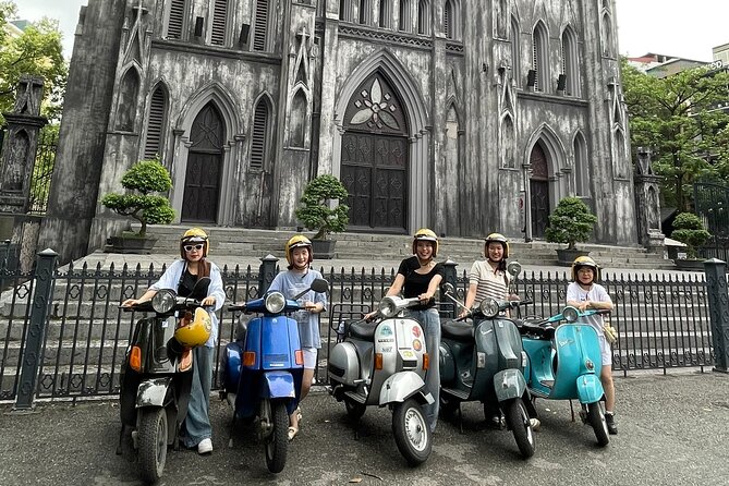 Discovery Inside Ha Noi City Tour By Vespa - Food in the Old Quarter: bun cha and egg coffee
