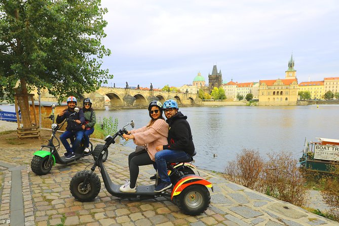 E-Bike, E-Scooter Viewpoint Fun Tour - What the three-hour route adds