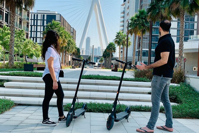 E-Scooter Guided Tour of Marina, JBR, Bluewaters Top Attractions - A short stop at Dubai Marina Mall