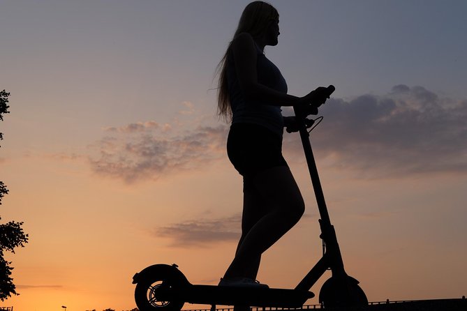 E-Scooter Krakow sightseeing tour - Timing, weather, and practical comfort