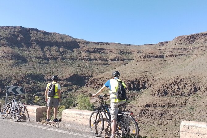 e-Scooter or e-Bike Maspalomas Tour+Visit Western Town Sioux City - Who will enjoy this most?