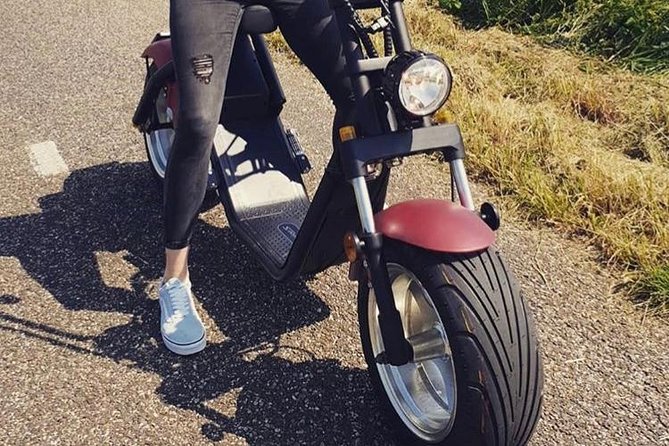 E-scooter rental Volendam - Countryside of Amsterdam - How much time should you book?
