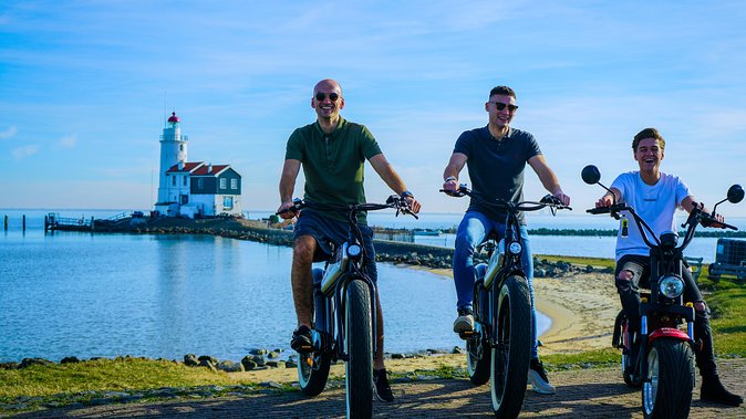E-scooter rental Volendam - Countryside of Amsterdam - Price, value, and group size