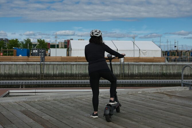 Electric Scooter Guided Tour of Quebec City - Along the Saint-Lawrence River for about an hour
