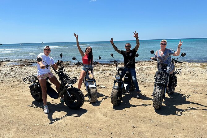 Electric Scooter Island Tour in Aruba (1 or 2-seater) - Malmok Beach and shallow coastal water