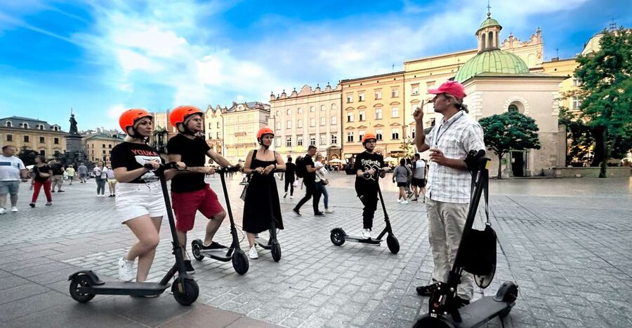Electric Scooter Tour: Full Tour - 3-Hours of Magic! - Bristol, the European, and the Presidential Palace