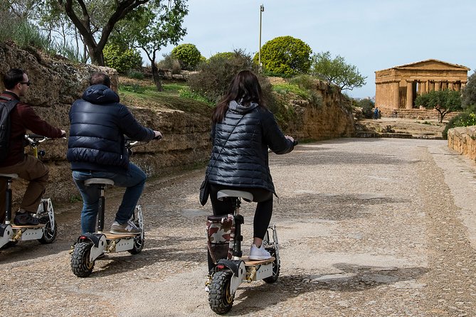 Electric scooter tour inside the Valley of the Temples Agrigento - Meeting point mistakes to avoid