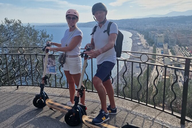Excursion on electric scooter in Nice - The Unmissable - The guides and the tone of the outing