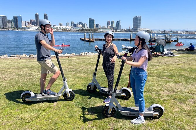Explore Coronado Island by E-Scooter with Photos Included - Quiet neighborhoods on the way to Coronado Beach