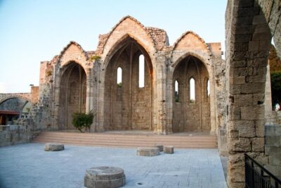 Explore the new town and the medieval town of Rhodes on scooters – 3 hours