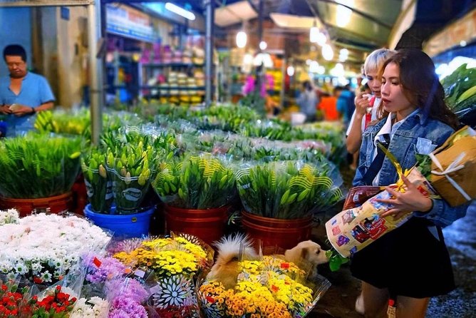 Exploring Saigon by Scooter, Day or Night - Local food is the real reason to choose the night option
