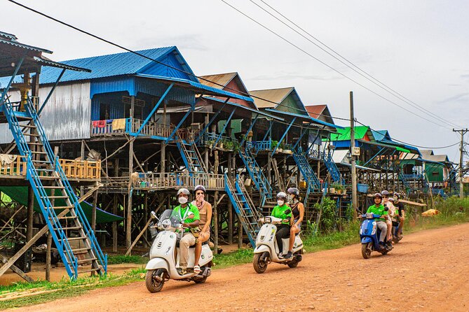 Floating Village Sunset boat Vespa Tour / Tuk Tuk Available - Wat Po Banteaychey and the slower side of Siem Reap