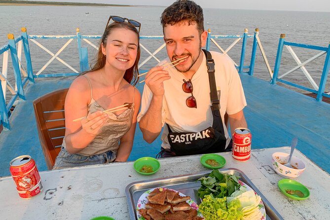 Floating Village Sunset boat Vespa Tour / Tuk Tuk Available - A short stop at Samatoa Lotus Farm