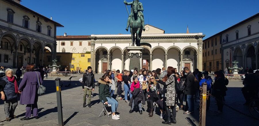 Florence: 2-Hour Sightseeing Tour by Electric Scooter - Piazza della Repubblica and the return to the Duomo