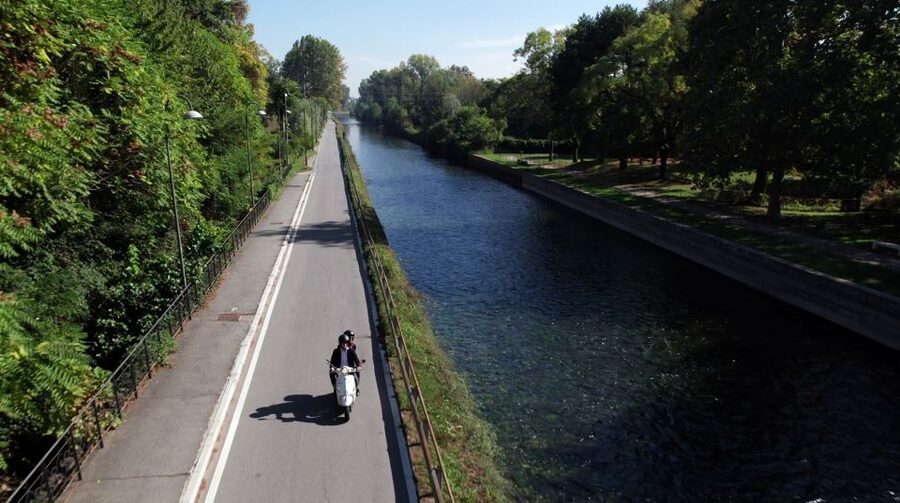 Florence: Chianti Wine Region Vespa or Fiat Topolino Tour - Choosing between a Vespa and a Topolino