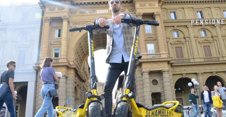 Florence: Electric Scooter Tour with Guide - Why a scooter works well in Florence