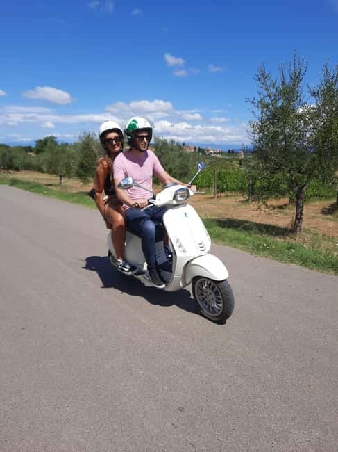 Florence: Vespa Tour as a Passenger + Wine Window! - Meeting at Via dei Pandolfini