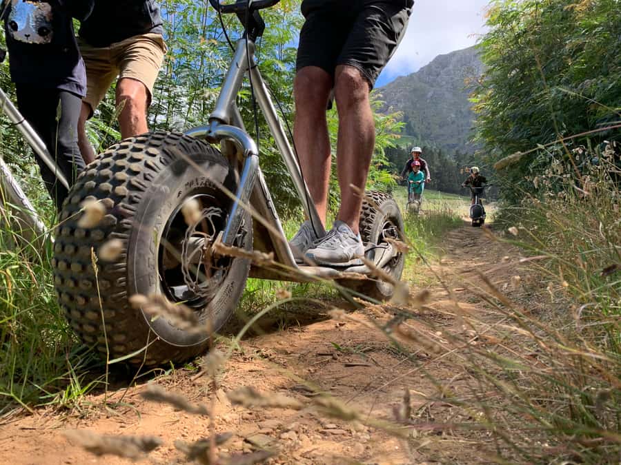 Franschhoek: Downhill Scooter Tour - The first 30-minute scooter ride