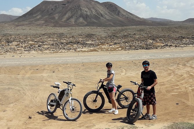 From Corralejo: E-bike/E-scooter 3-4 hour excursion - Why this ride works so well in northern Fuerteventura