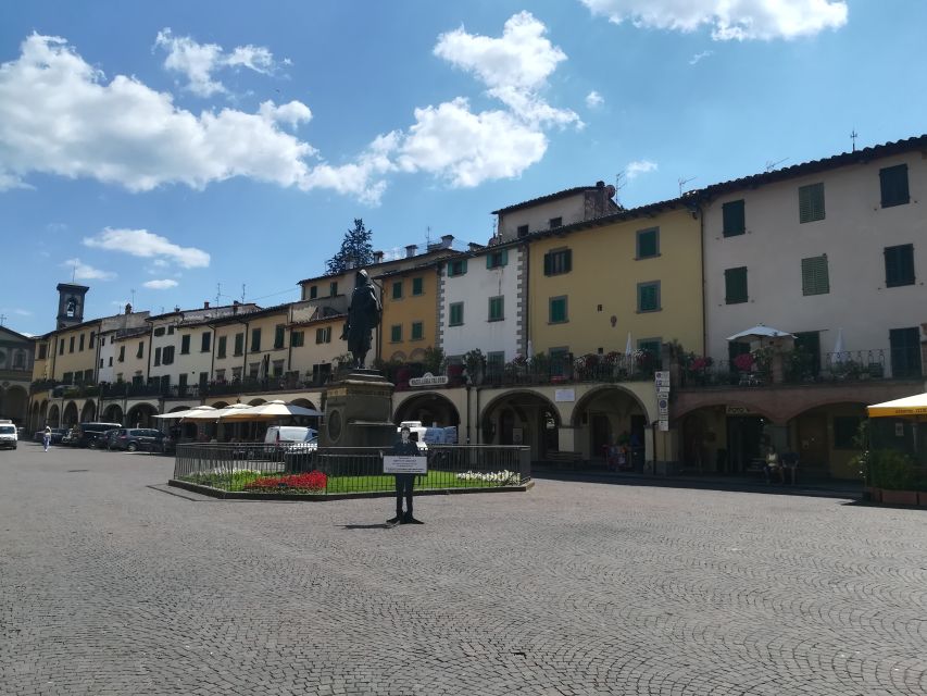 From Florence: Chianti Self-Guided Vespa Tour with Lunch - Greve in Chianti and its triangular square