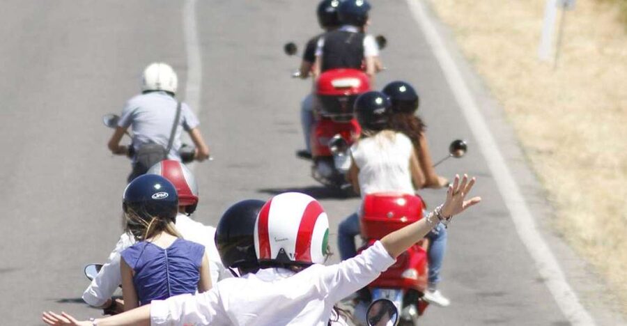 From San Gimignano: Vespa Tour in Chianti - Why a Vespa makes Chianti feel different