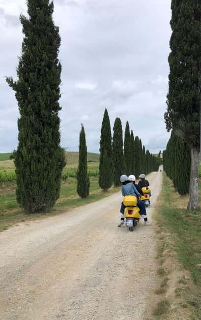From Siena/Badesse: Vespa & Chianti Tour in the Tuscan Hills - Why the Vespa is the right vehicle here