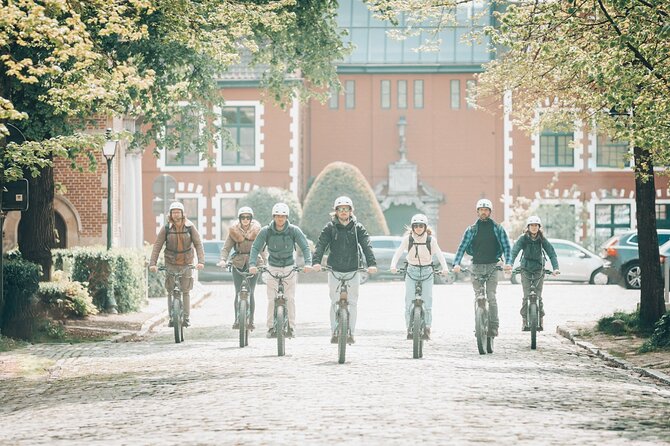 Ghent guided offroad tour by e-scooter - Why this e-scooter ride shows you more of Ghent