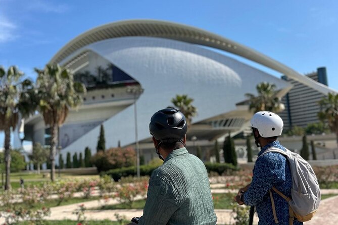 Glide through Valencia by Electric Scooter - Starting with Valencia’s futuristic cultural center